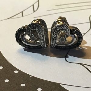 Kay jewlers black & white diamond earrings